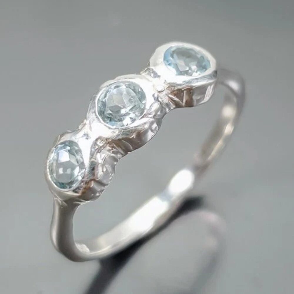 RING Blue Topaz 925 Size 6.5